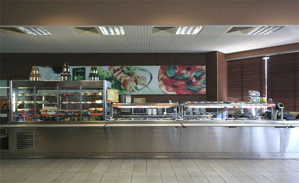 Hotel Ihtiman Zewnętrze zdjęcie
